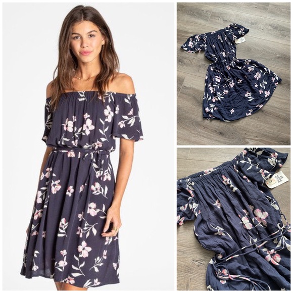 Billabong Dresses & Skirts - Billabong Both-Ways Off Shoulder Dress
